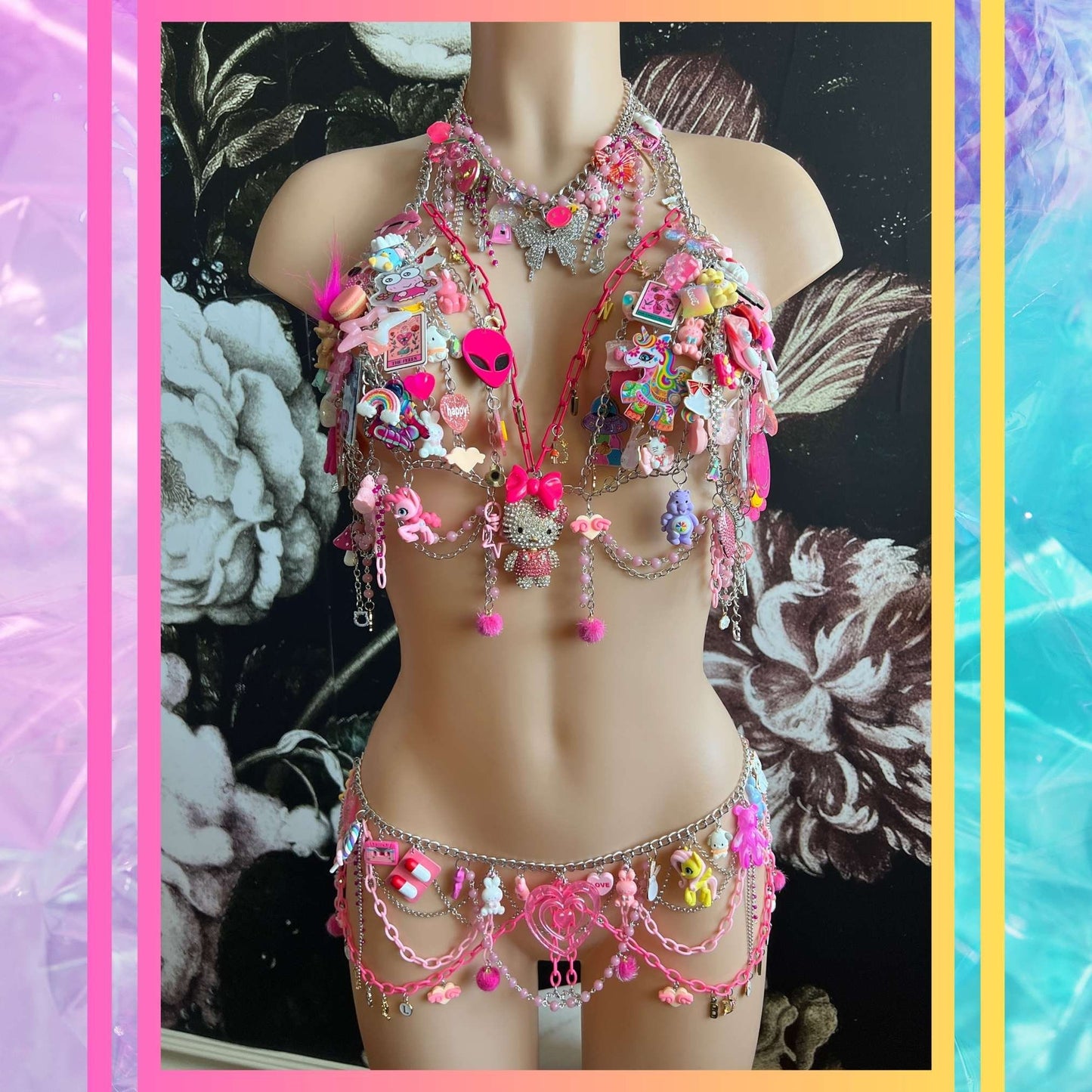 Custom Rave Outfit Festival Outfit for Women Festival Outfit Rave Set Pink Rave Outfit Set for Women Chain Bra Top for Festival Wear Jewelry